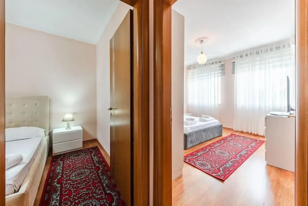 The Vibrant Hub Apartman Shkodra Albánia