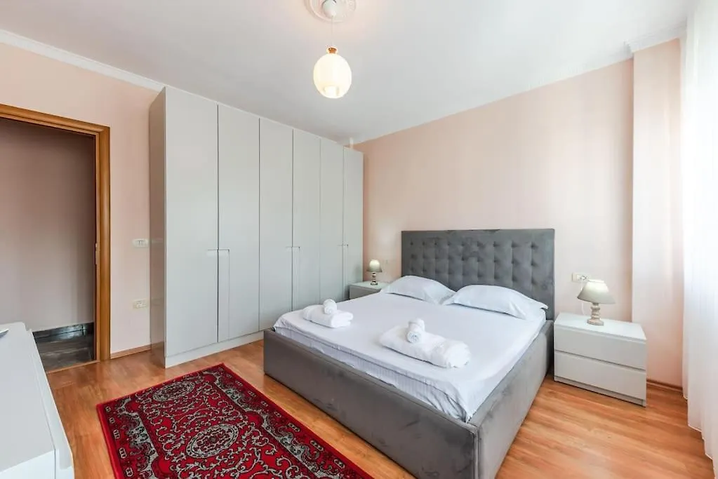 The Vibrant Hub Apartman Shkodra Albánia